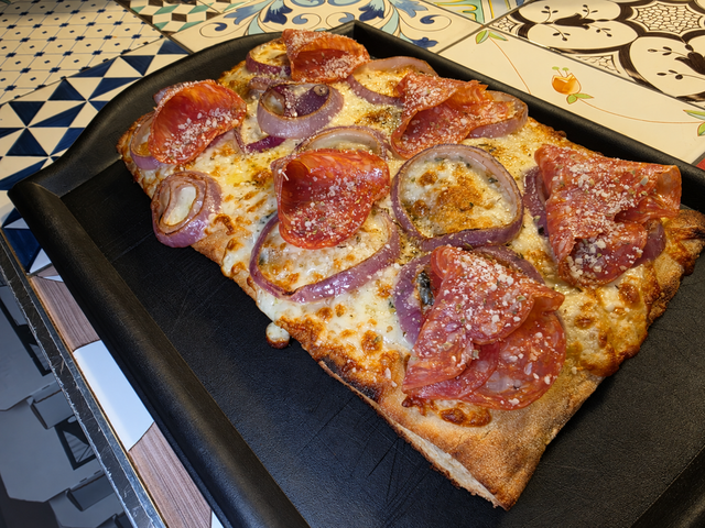 Roman Onion Pizza.