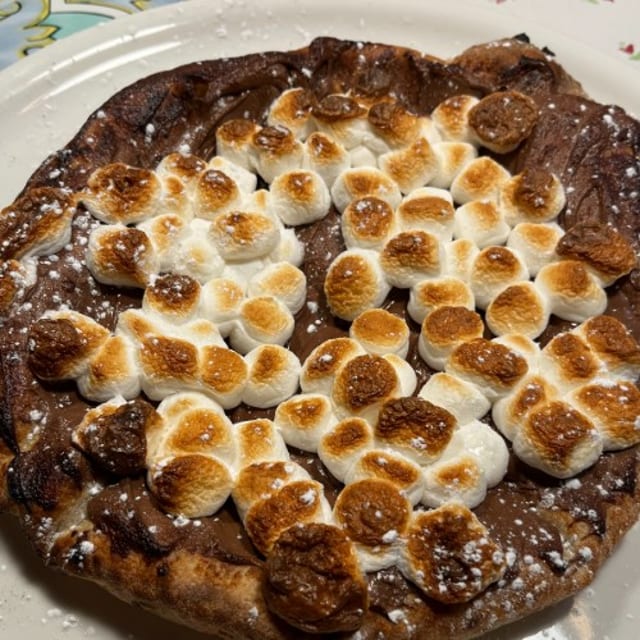 S'mores Pizzetta.