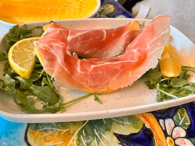 Prosciutto E Melone.